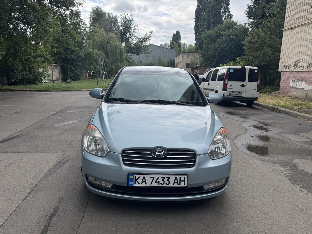 Hyundai Accent 1.6 автомат не фарбований