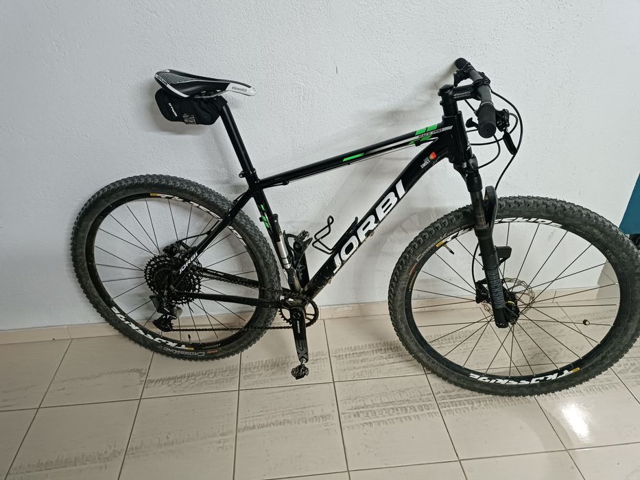 Bicicleta BTT jorbi