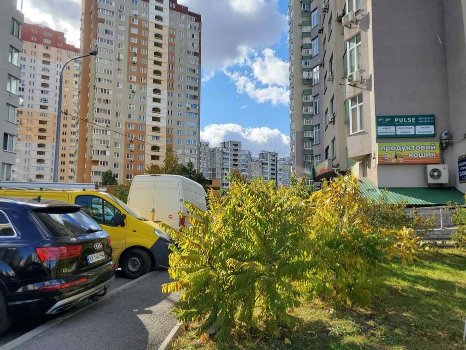 Сдам в аренду помещение. Троещина. Деснянский. Ул.Радунская 8/13