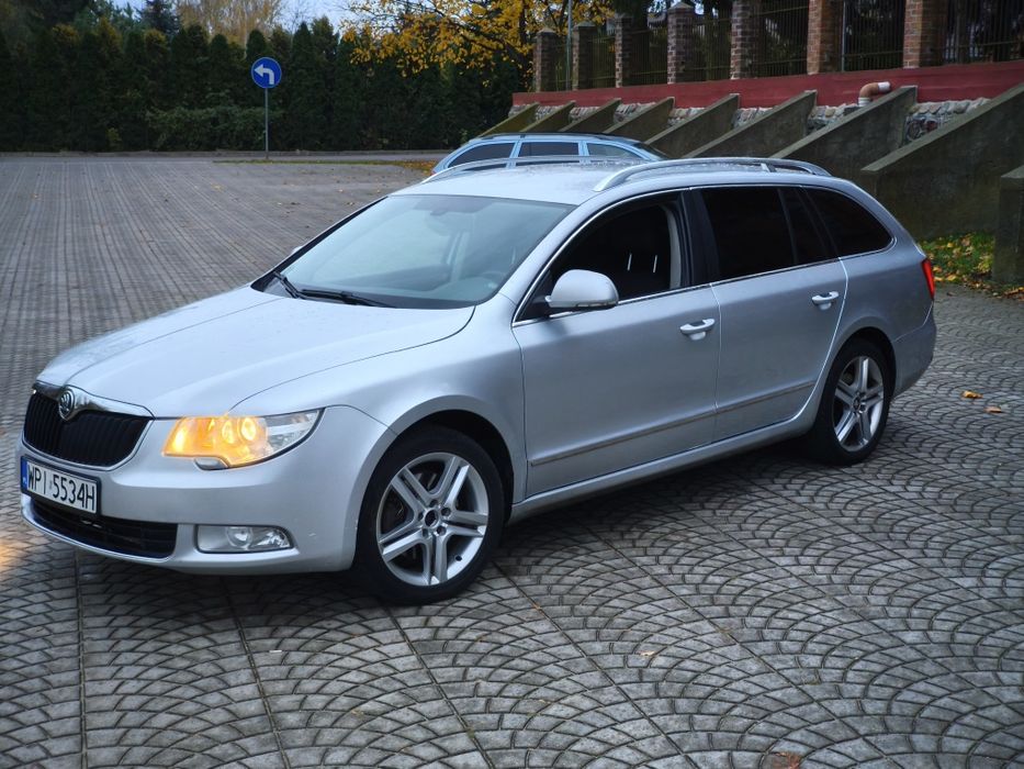 Skoda superb/2011 rok/2.0 TDI/DSG