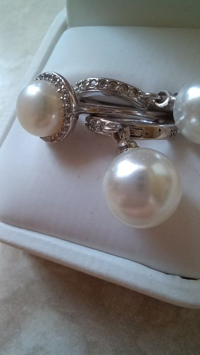 Набір брендових прикрас з перлинами