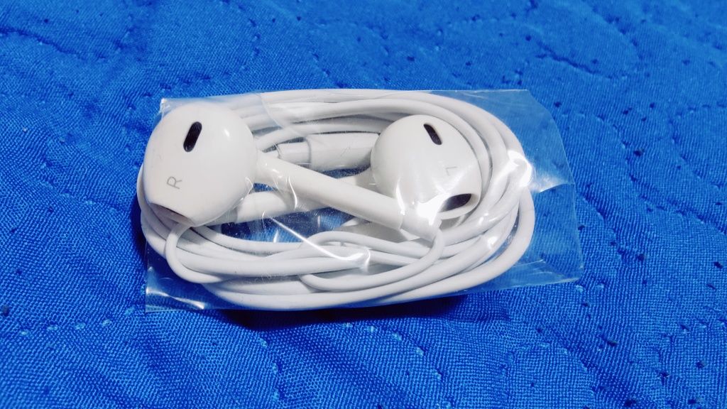 Auriculares Novos Selados