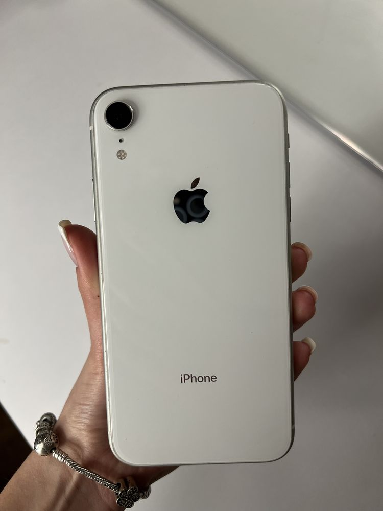 Apple iPhone XR white 64gb