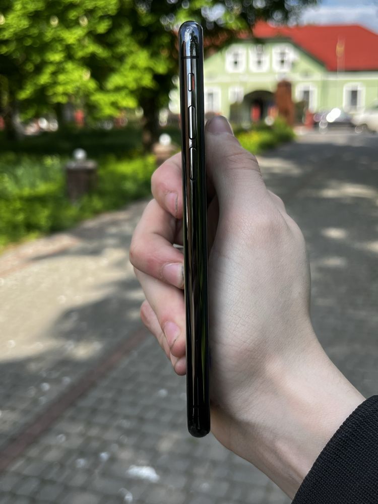 Iphone x 64 black