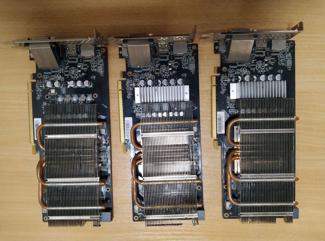 Продам три не працюючі відеокарти Palit GTX 1060 3 Gb одним лотом.