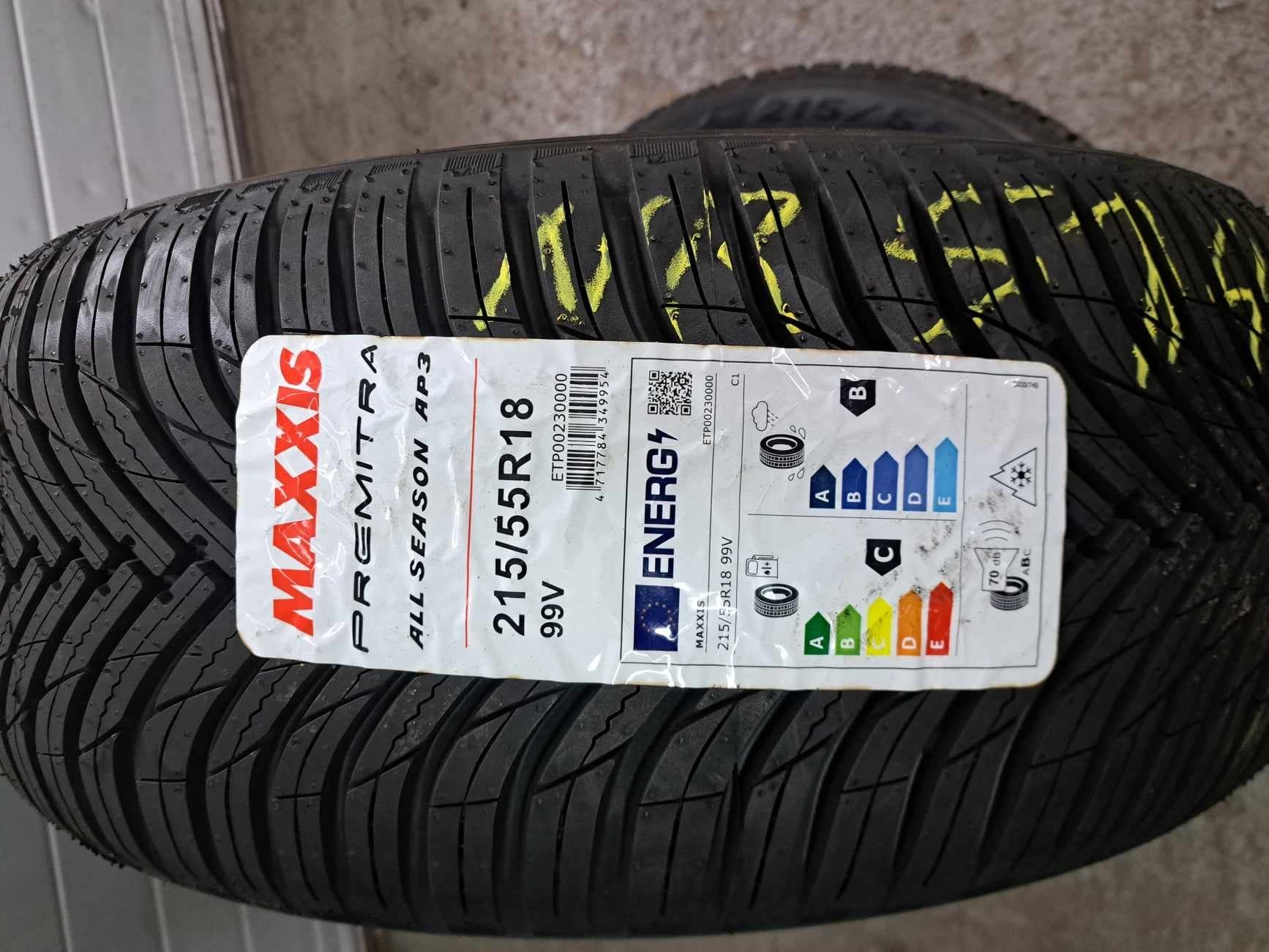 Opony 215/55R18 MAXXIS