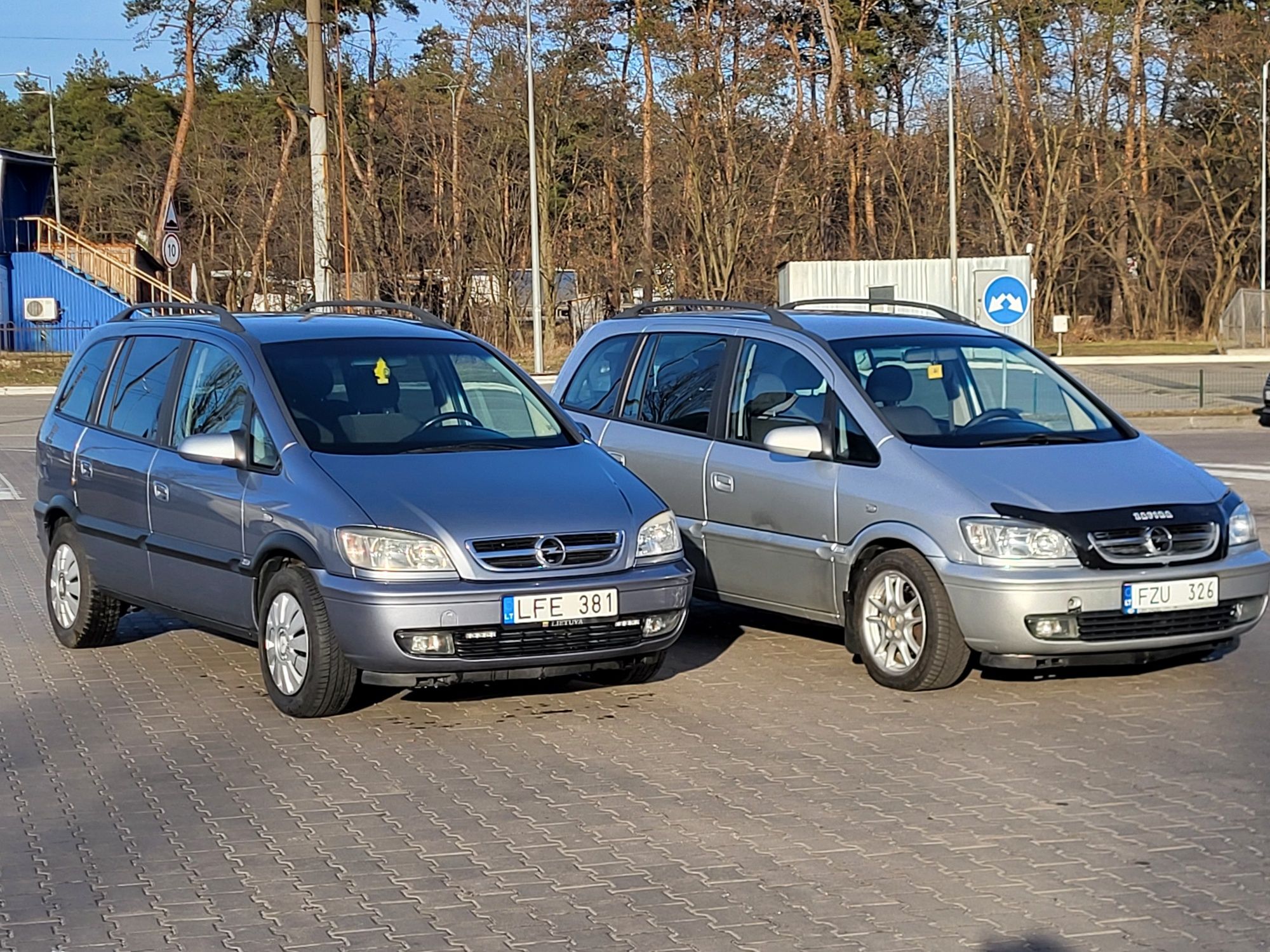 Свіжопригнанаі ЗЕФІРА 2.0tdi 7місць