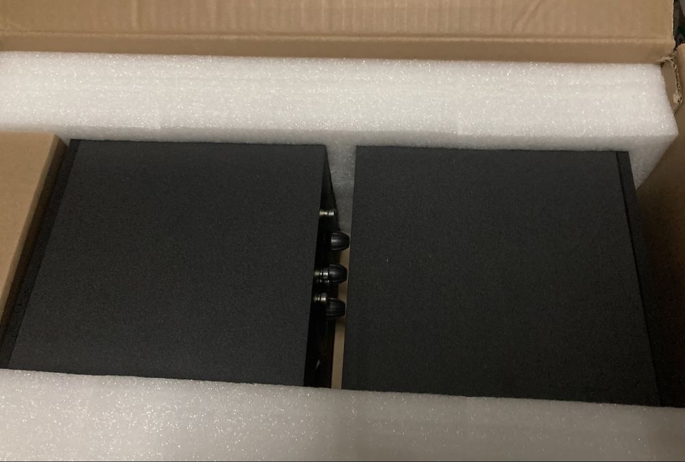 Colunas Vulkkano A4 ARC