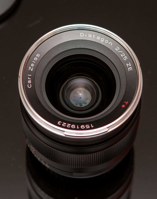 Carl Zeiss Distagon 25 2 ZE Canon