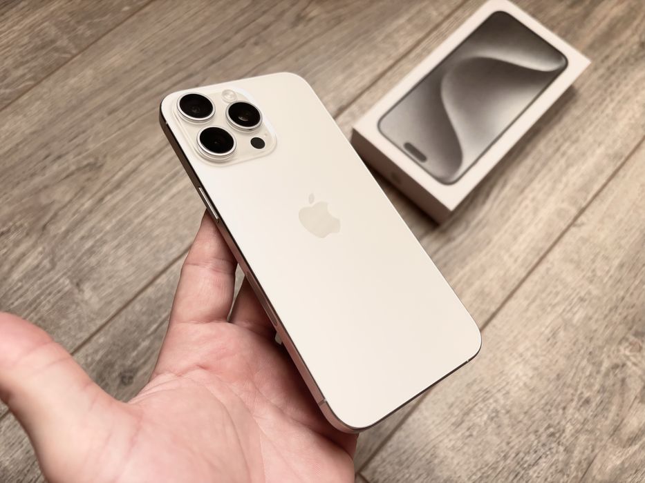 iPhone 15 Pro Max 256gb White Titanium