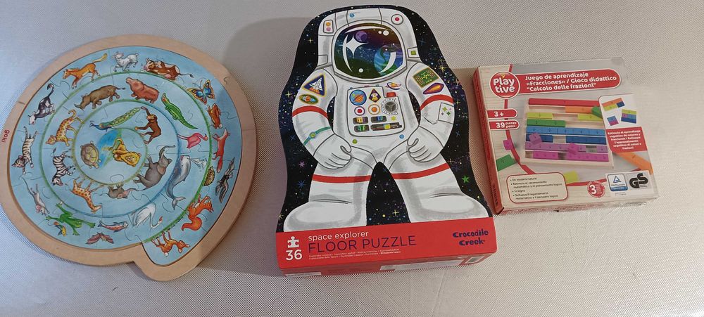 Conjunto de puzzles infantis