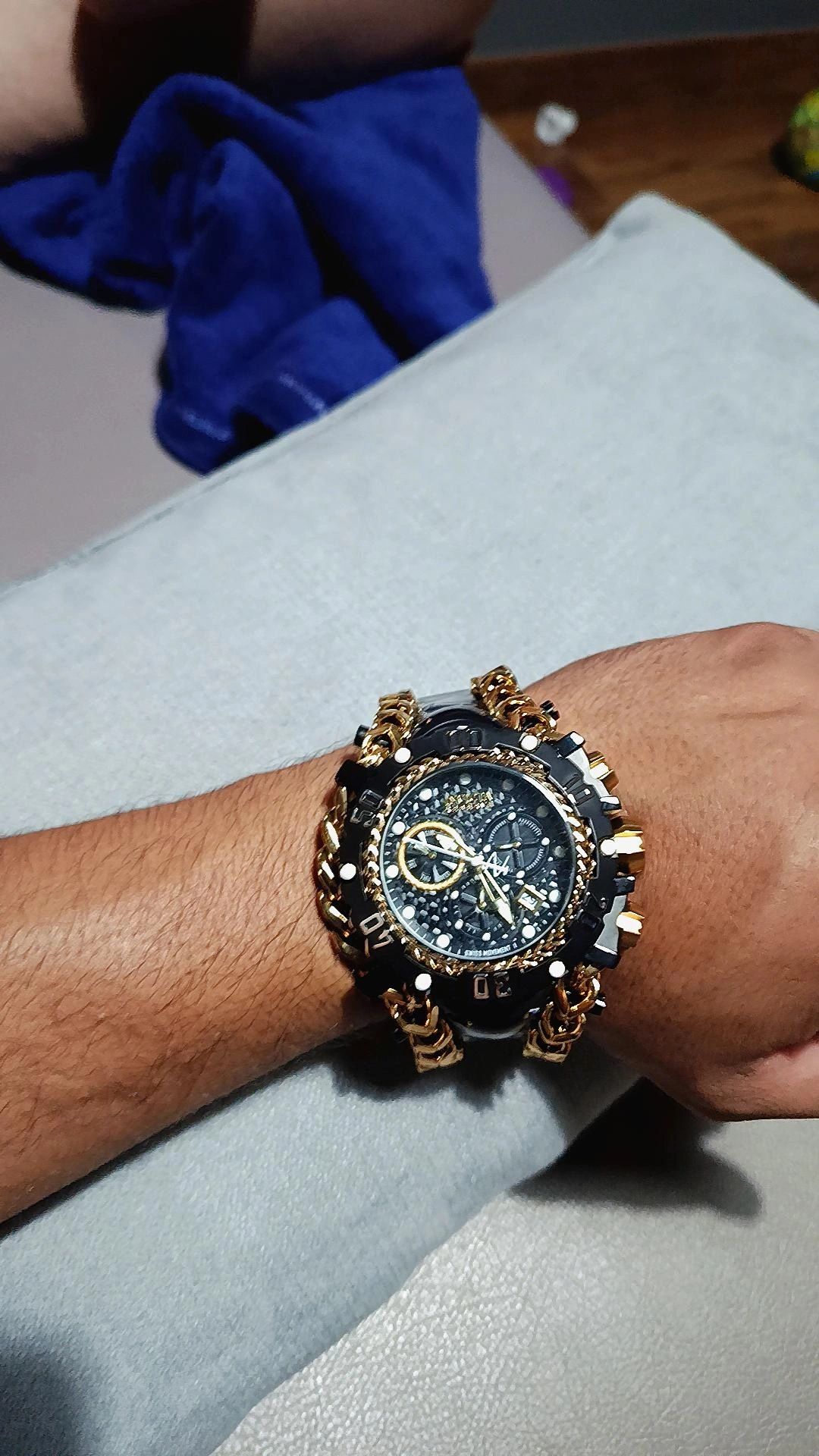 Vendo relógio de luxo invicta gladiador novo