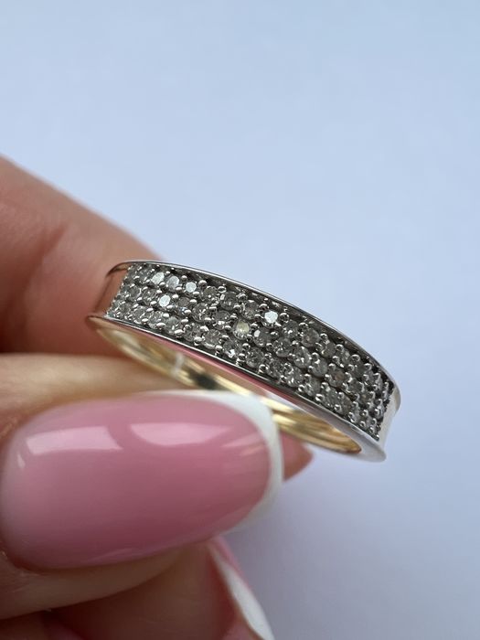 Золотое кольцо с бриллиантами р.16 желтое золото 585 проба