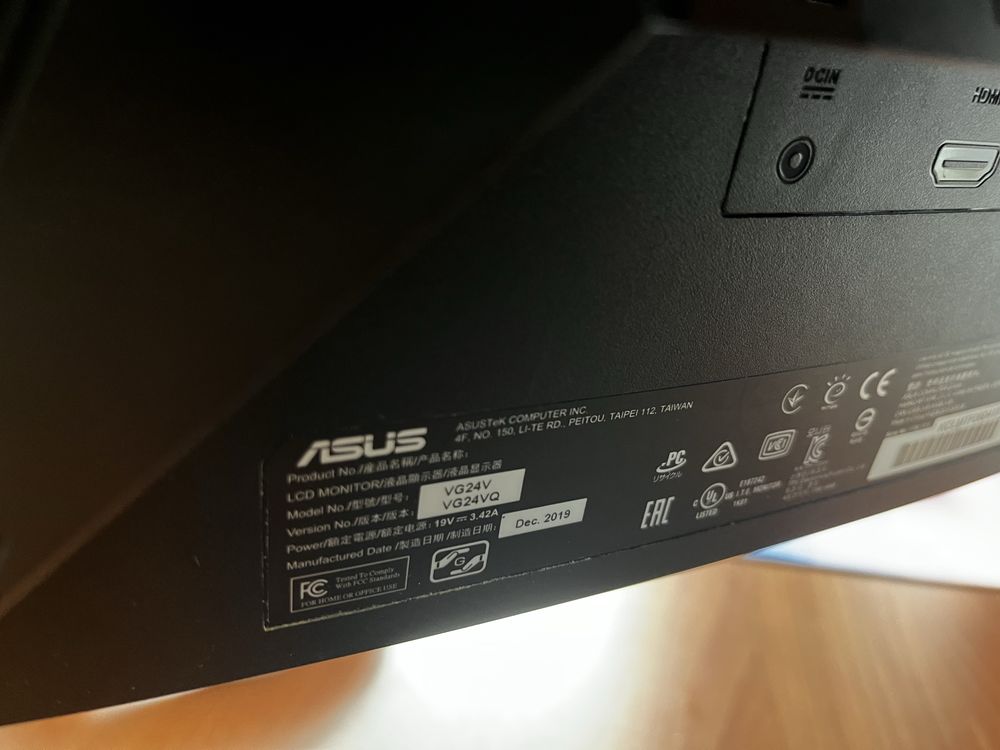 Monitor 24” 144 hz ASUS TUF VG24vq