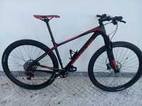 Focus Raven carbono 29