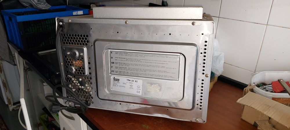 Microondas encastre Teka TMW-20-B1 em bom estado | Ermesinde