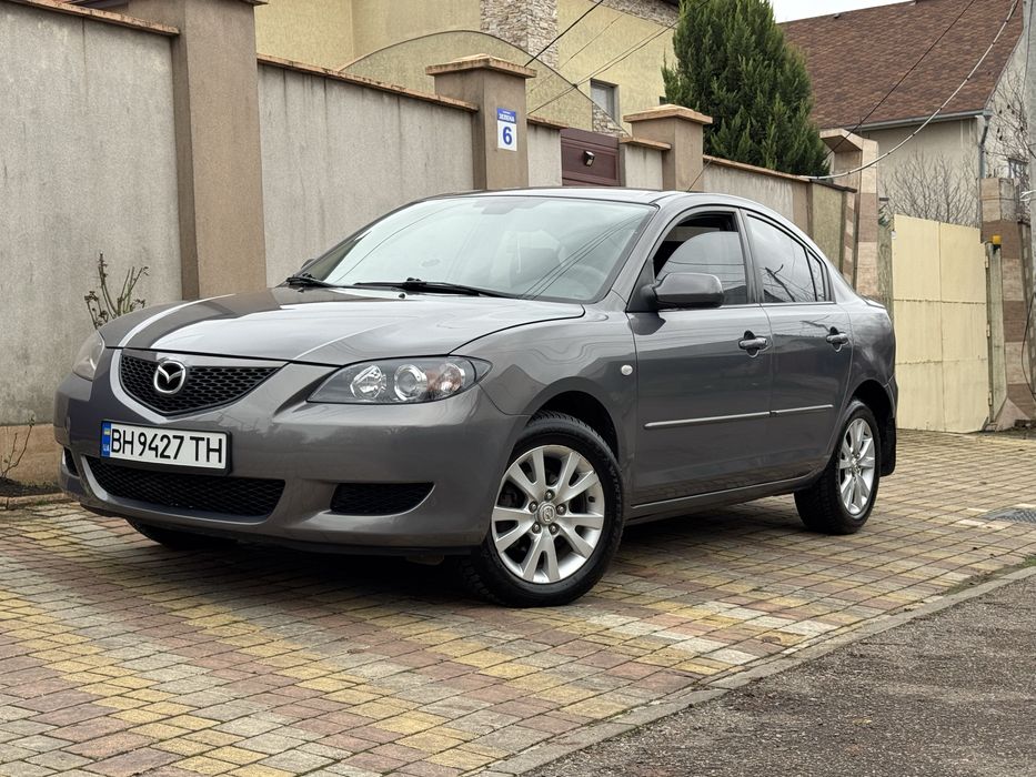 Продам Mazda 3 в очень ухоженном состоянии