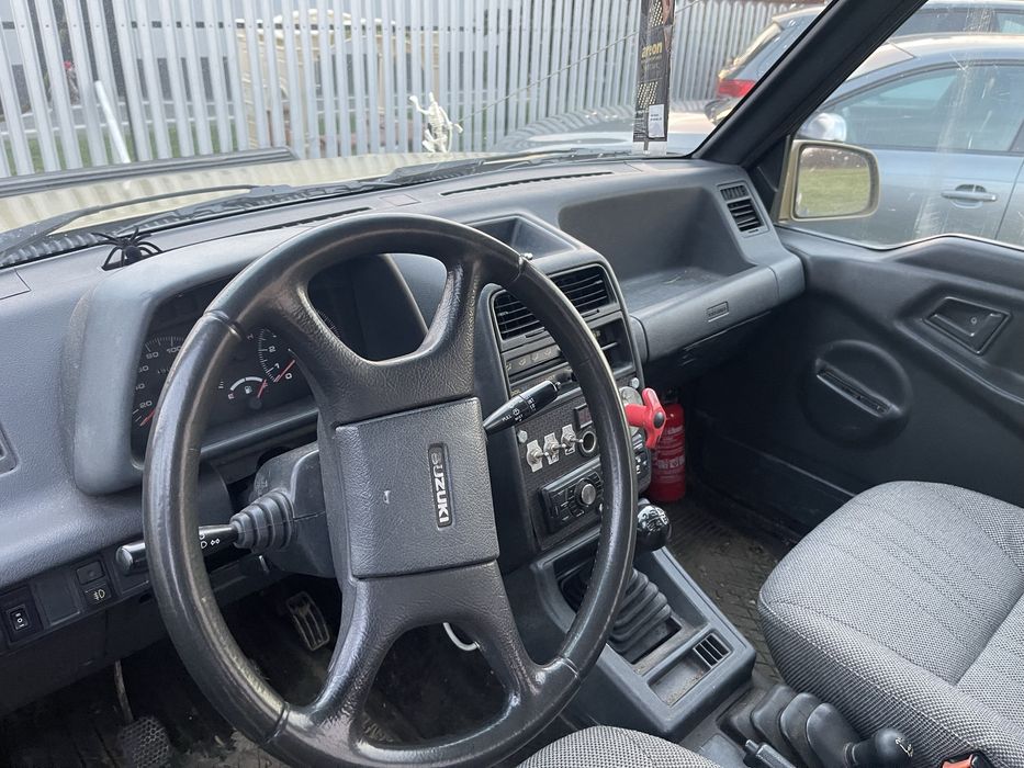Suzuki Vitara z LPG, wyciagarka, Lift, stalowe zderzaki, nowe opony