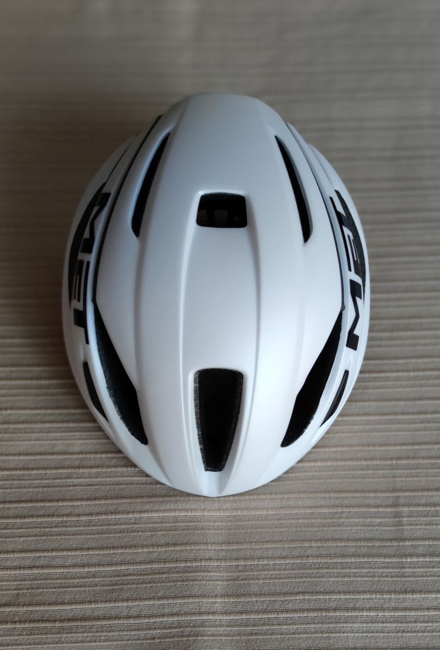 Capacete MET Strale Branco/Preto