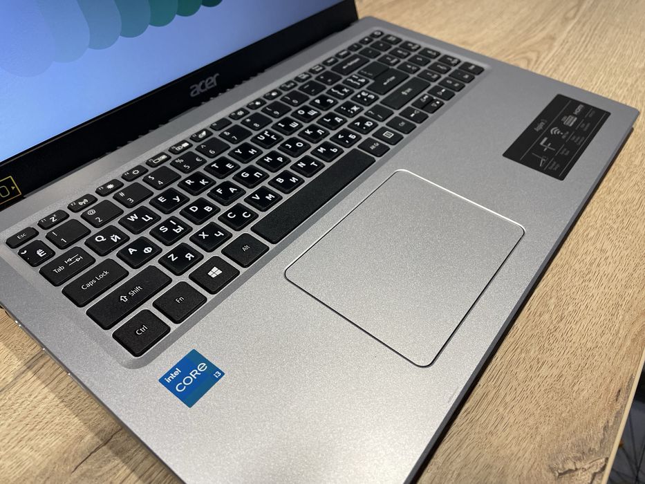 ACER ASPIRE 3 / I3 1115G4 / UHD Xe G4 / 8 RAM / 256 SSD / 15,6"