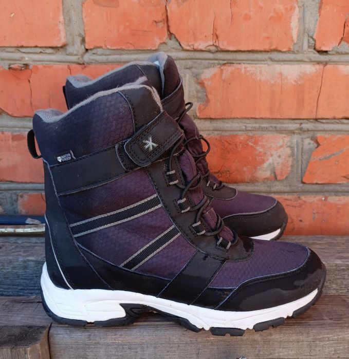 Дитяче підліткове якісне взуття Treksta, Everest, Nike, Merrell