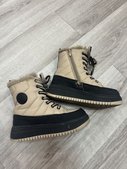 Зимние  сапоги для девочки