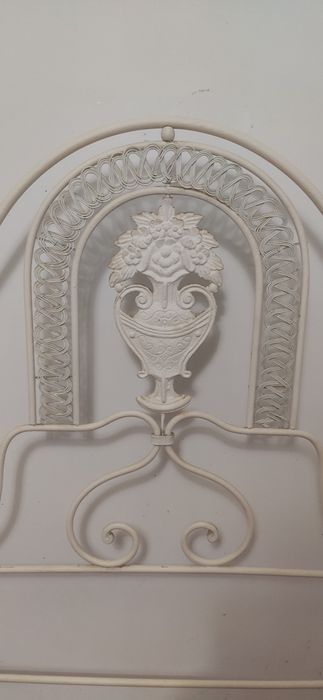 Cama de ferro completa