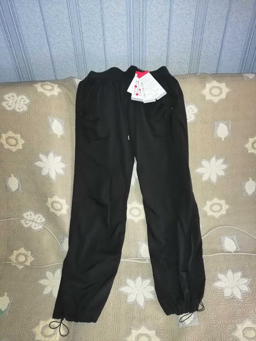 Новые Брюки штаны женские летние Demix. Размер 42