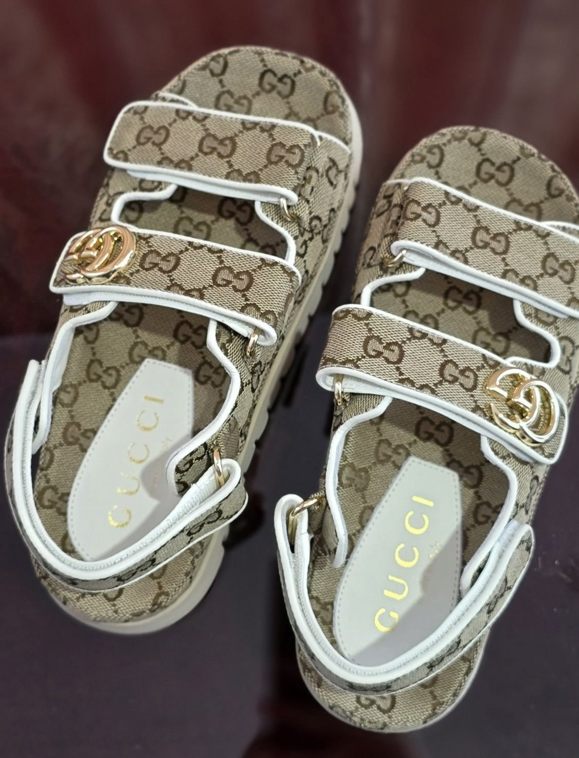 Сандалі Gucci 38