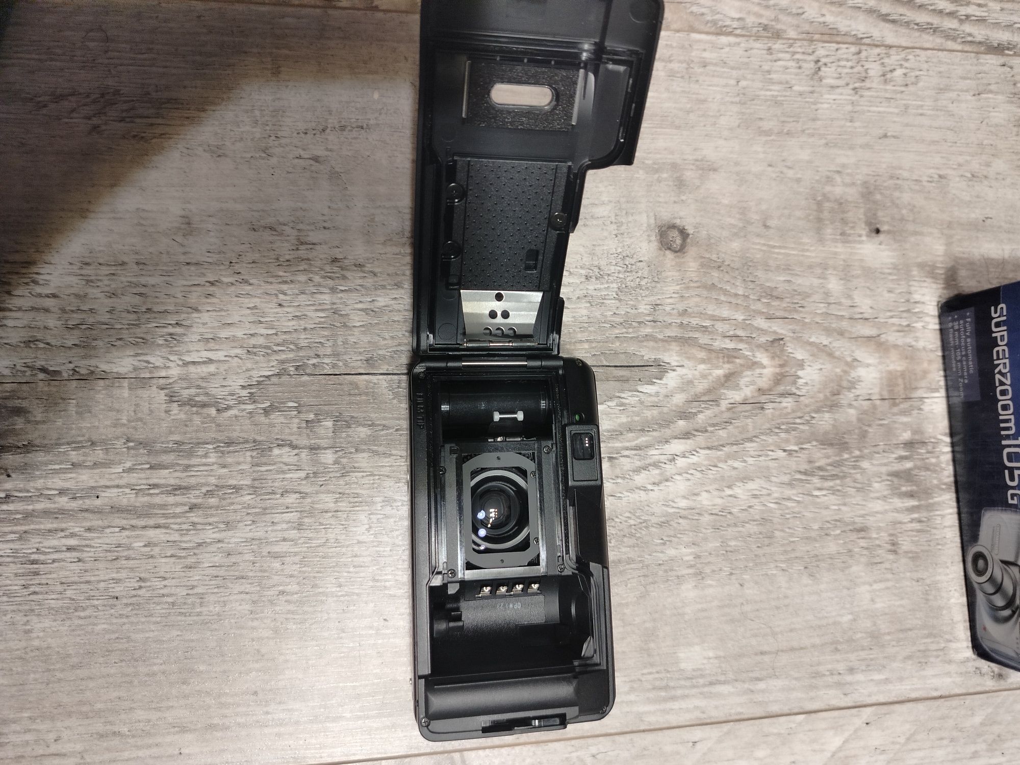 Aparat Olympus superzoom 105g