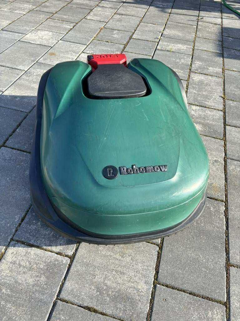 Robot koszący Robomow RK1000 PRO do 1000 m²