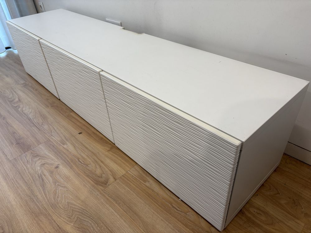 Movel de TV Besta