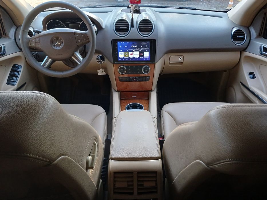 Продам Mercedes ML350