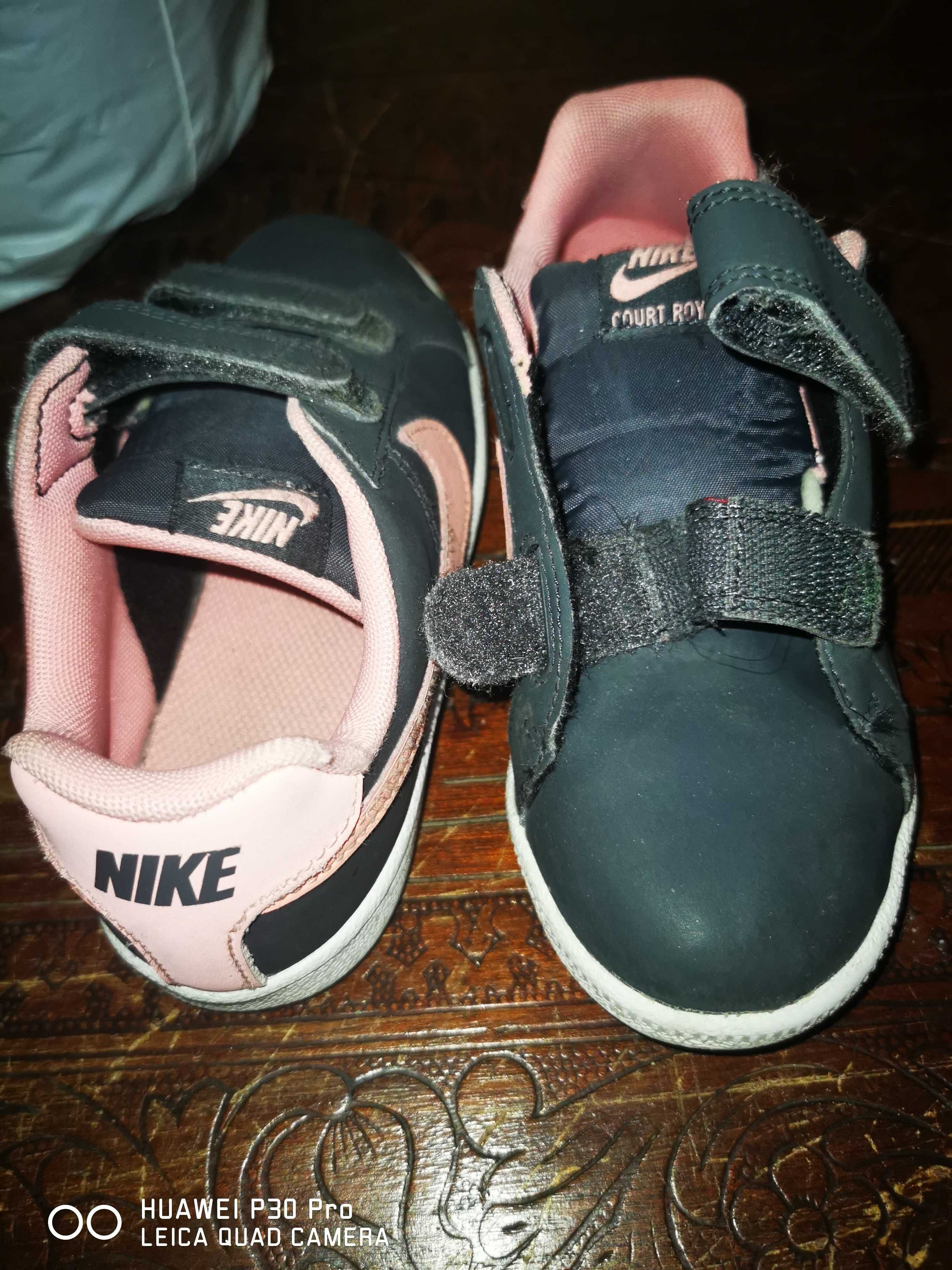 Sapatilhas Nike t. 30 menina