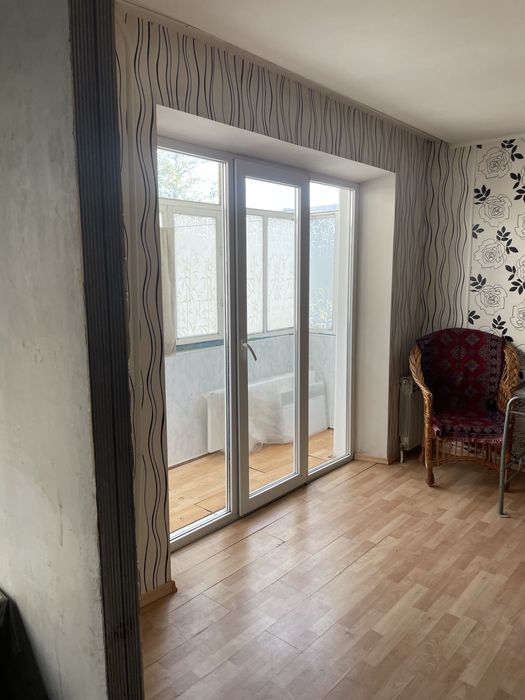 Продам  квартиру г. Покров. Днепропетровская обл.