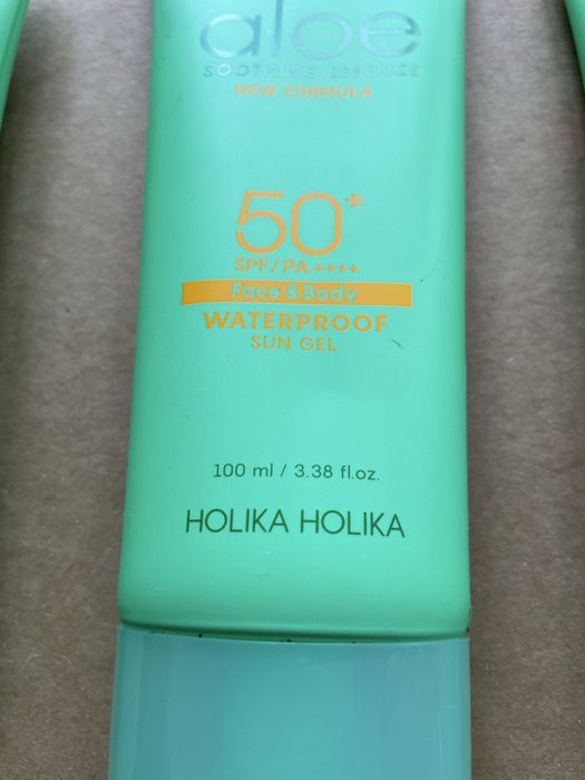 Kremy ALOE UV 50 SPF, NOWE. normalnie w sklepie 90 zł
