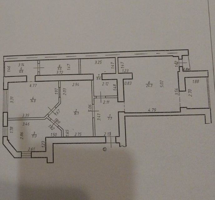 Найвигідніша пропозиція в центрі! Велика трикімнатна квартира!