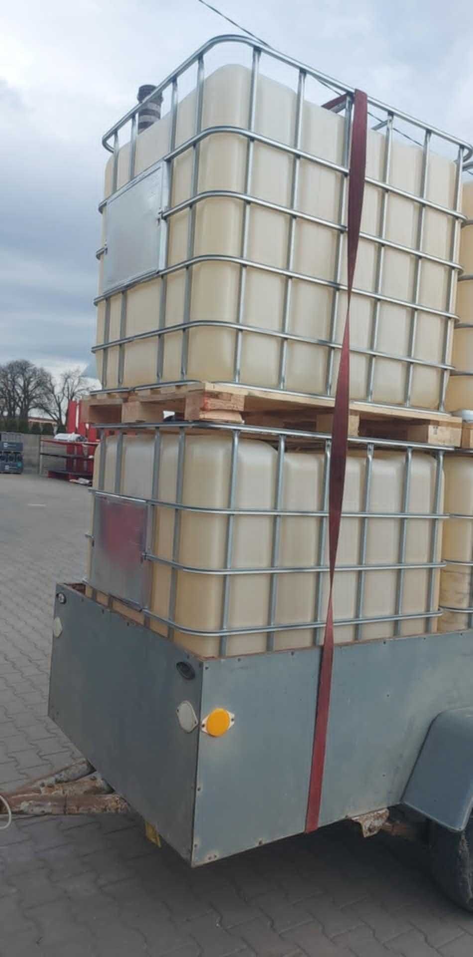 Sprzedam MAUZERY 1000l stan bdb