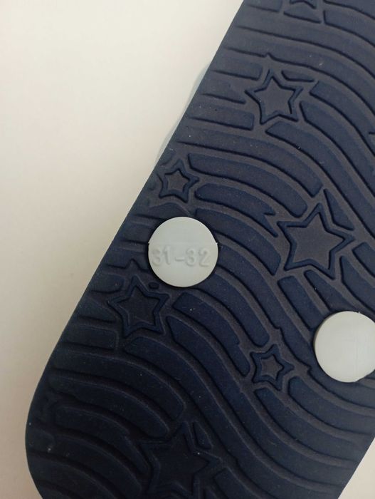 Класнюча якісні в'єтнамки як нові