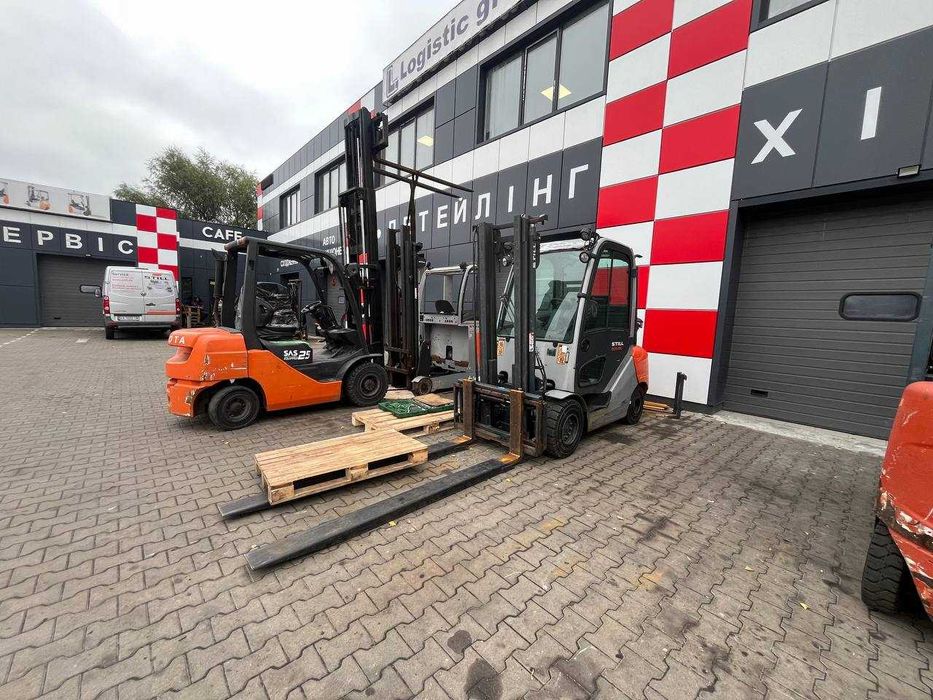 Електричний штабелер (ричтрак) Still FMX14 літієва АКБ Lion