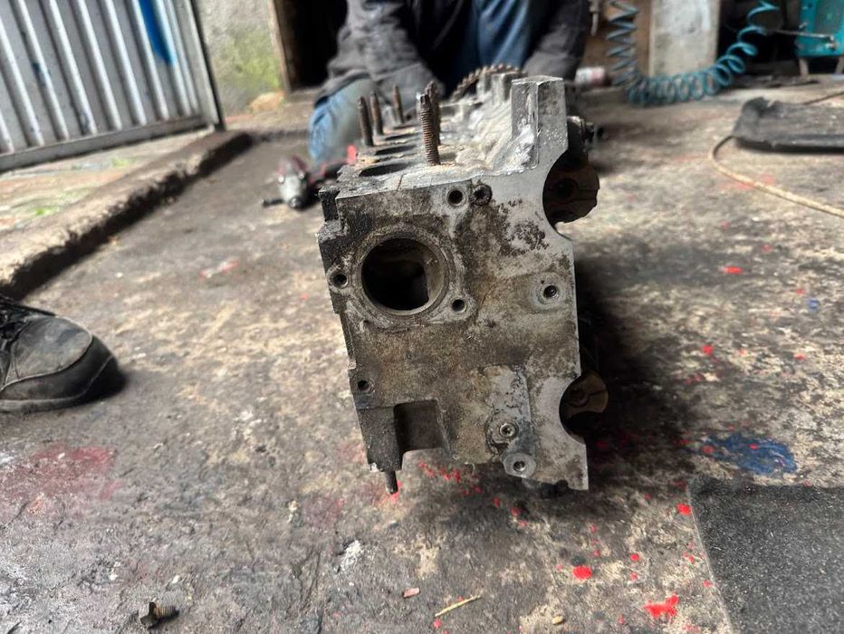 Гбц головка блока Ford Escort, Mondeo 1.8 16V 928M-6090-EJ