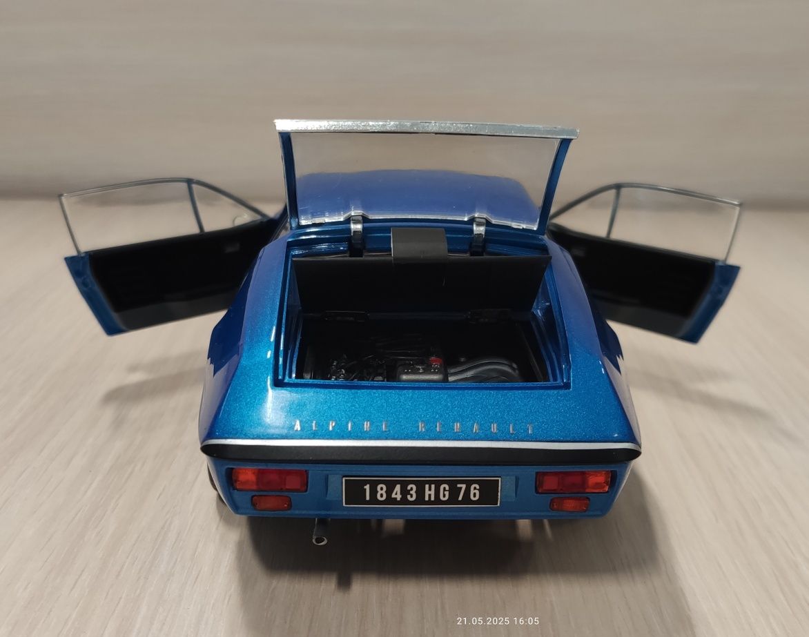 Alpine A 310  1600 VE z 1972 roku  1:18 Norev