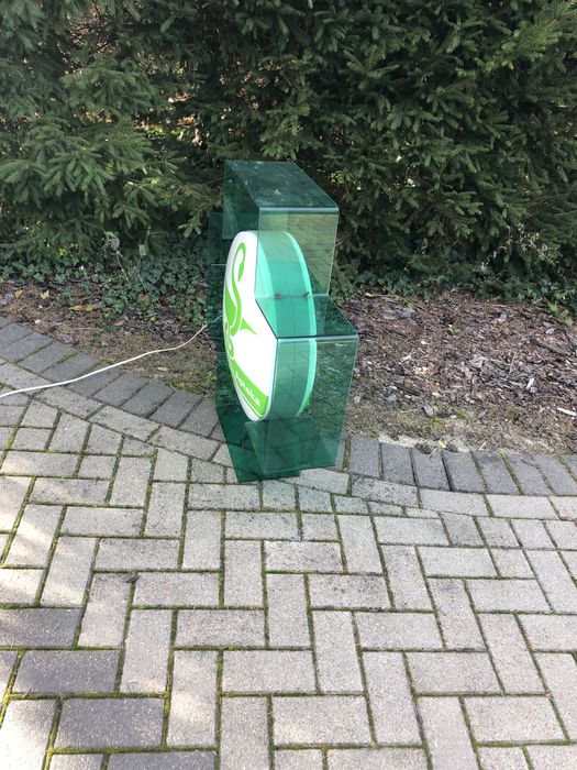 Krzyż reklama apteka