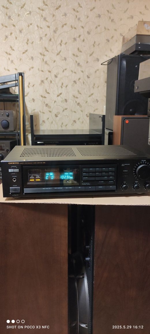 Усилитель ресивер ONKYO TX-7620