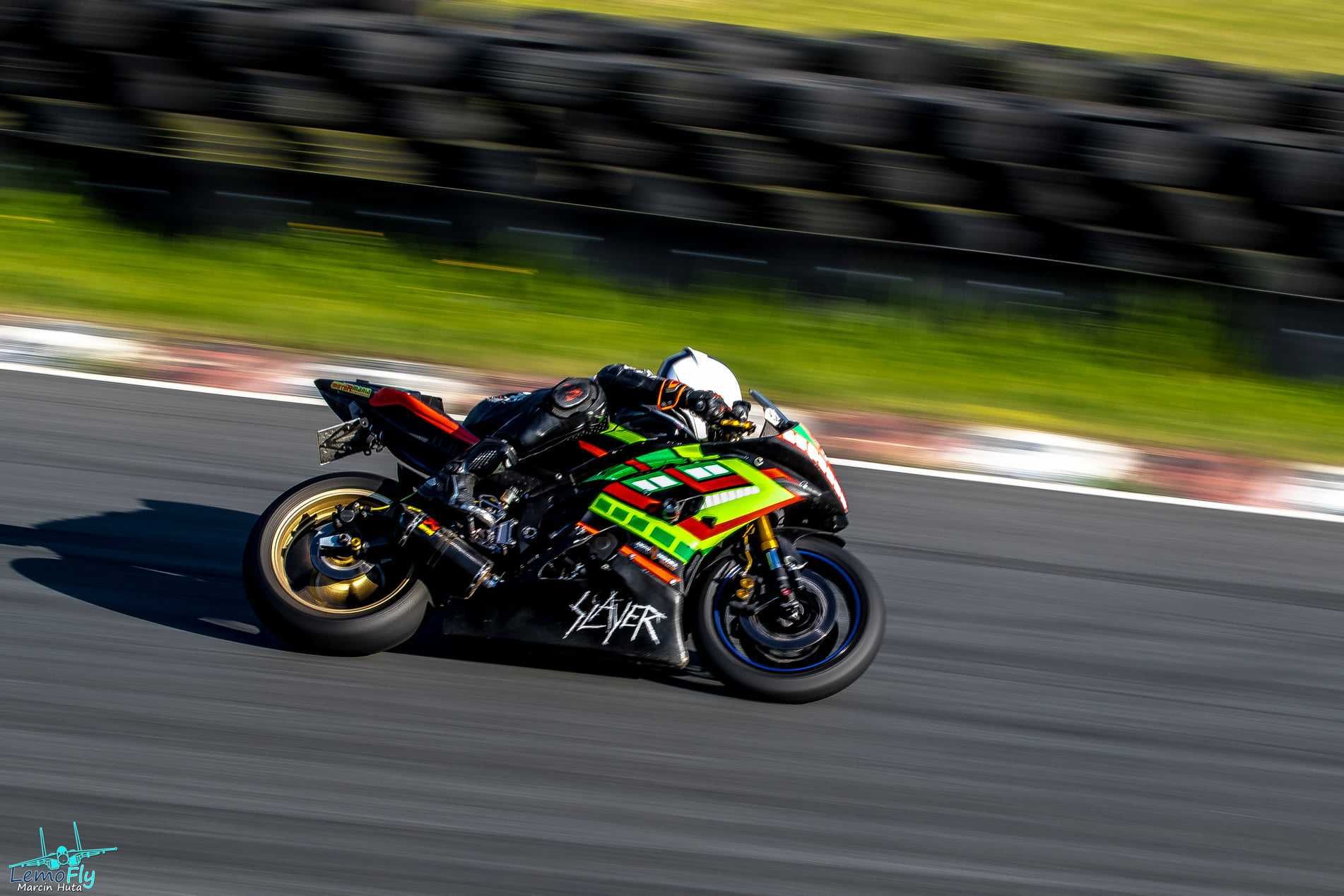 Yamaha YZF-R6 RJ15. Motocykl torowo-uliczny