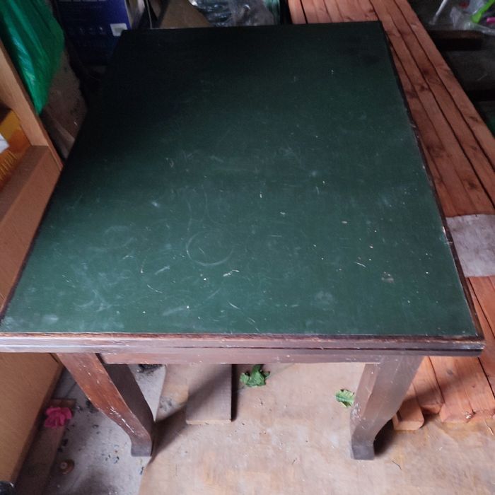 Sprzedam stół i krzesła