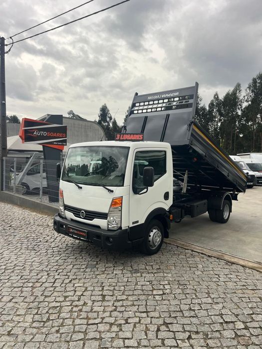 Nissan Cabstar Tri-basculante