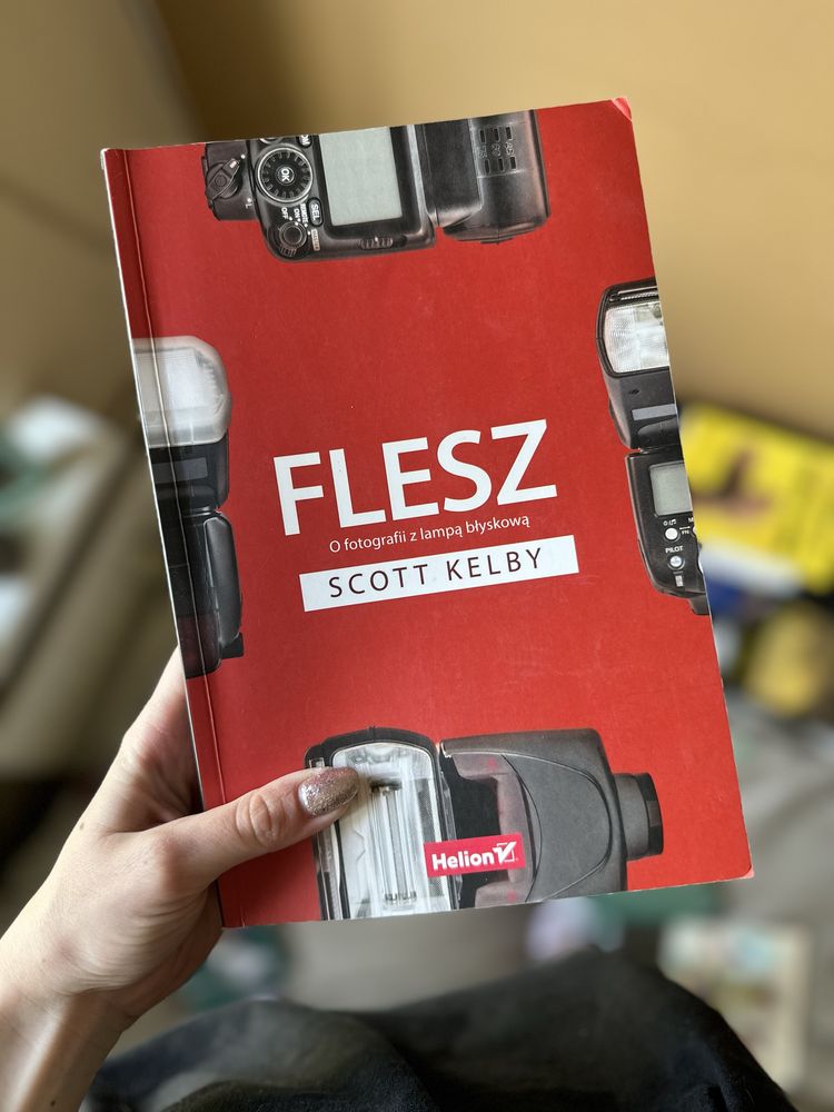 Flesz- o fotografii z lampą błyskową Scott Kelby