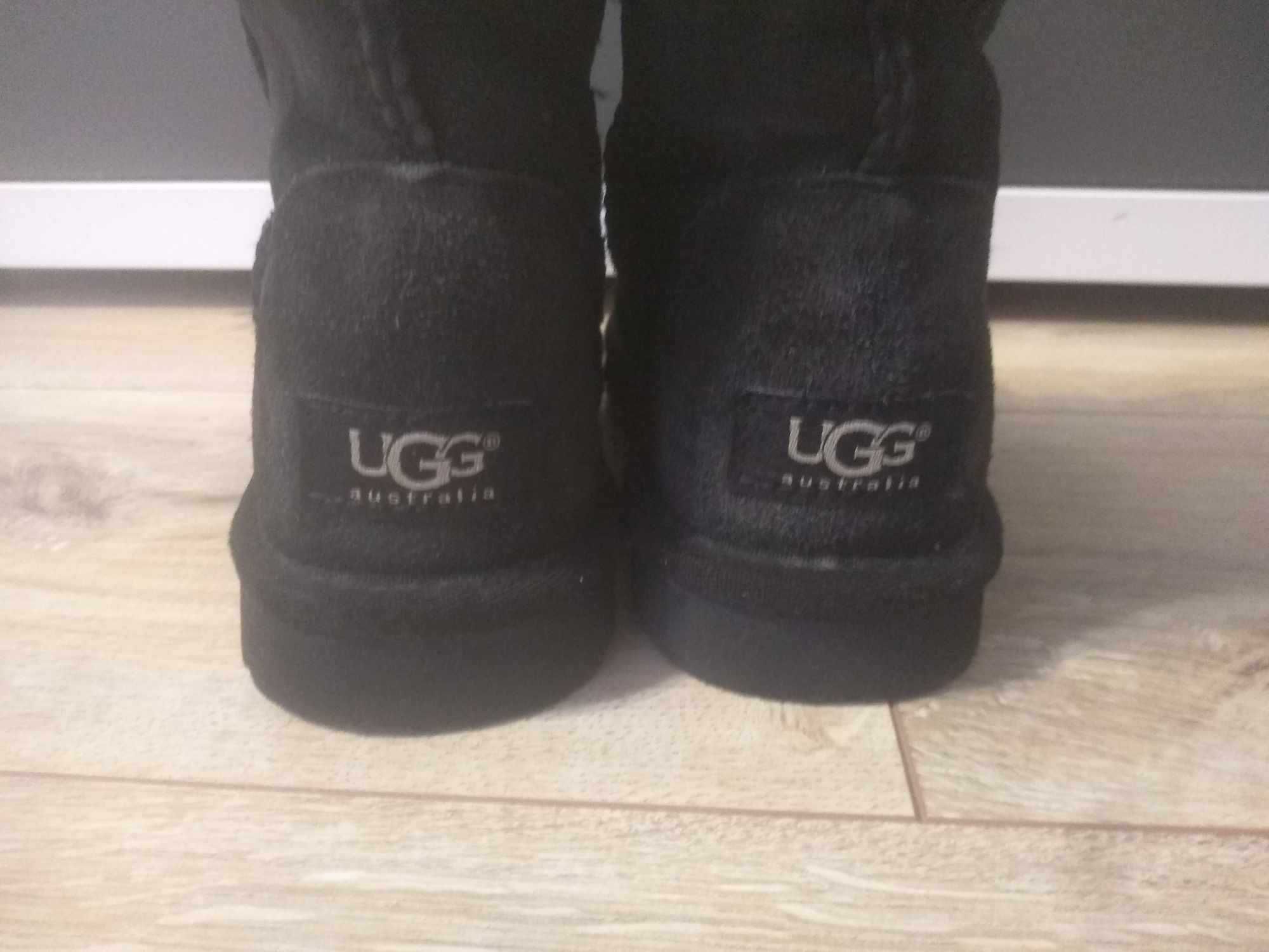 UGG Classic Short 5825 Czarne śniegowce saszki size 36