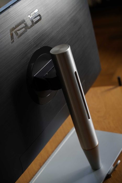 Monitor Asus PA32UC-K HDR1000, 99,5% AdobeRGB, super stan